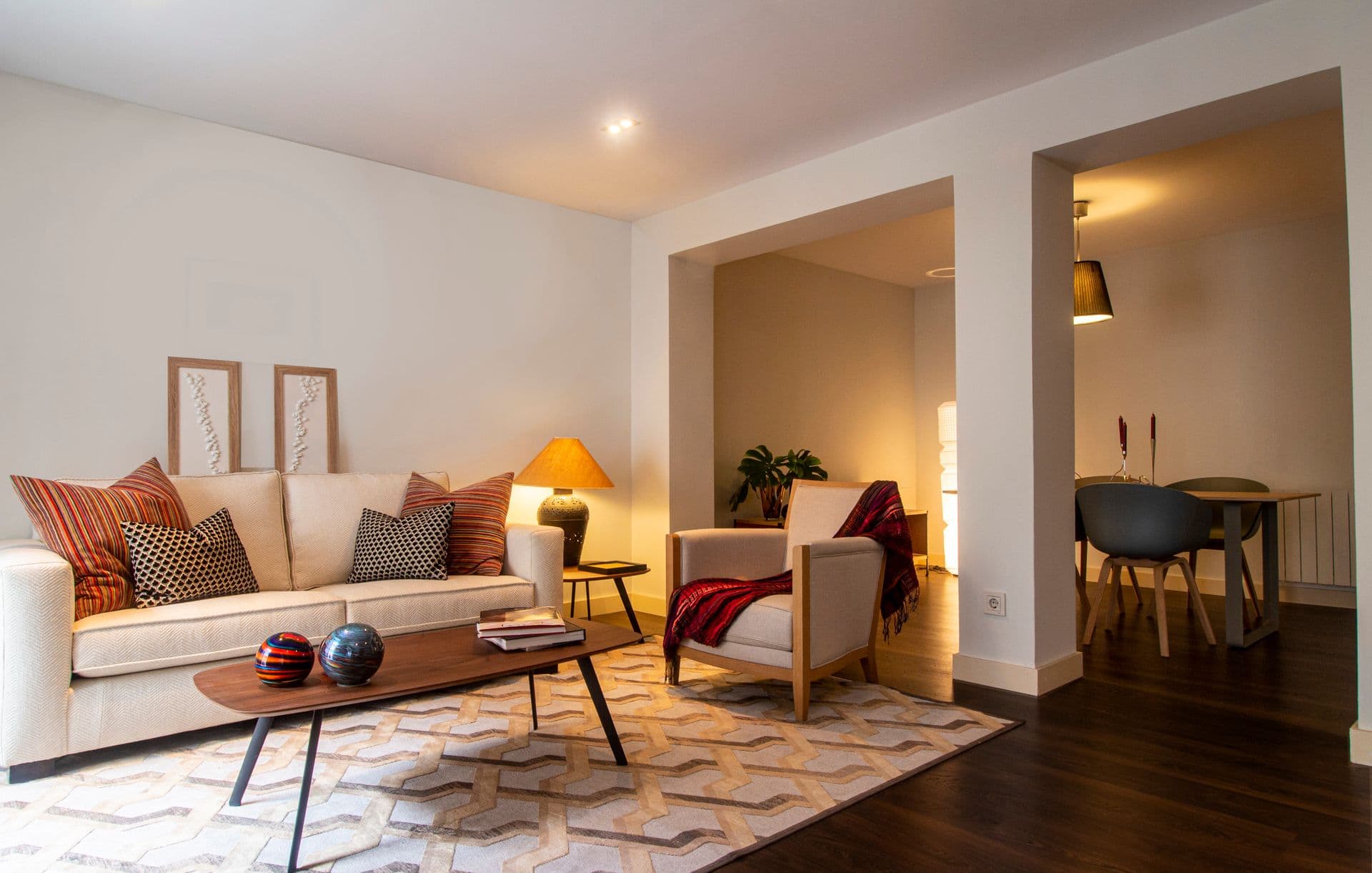 Bright, clean, well-maintained living room